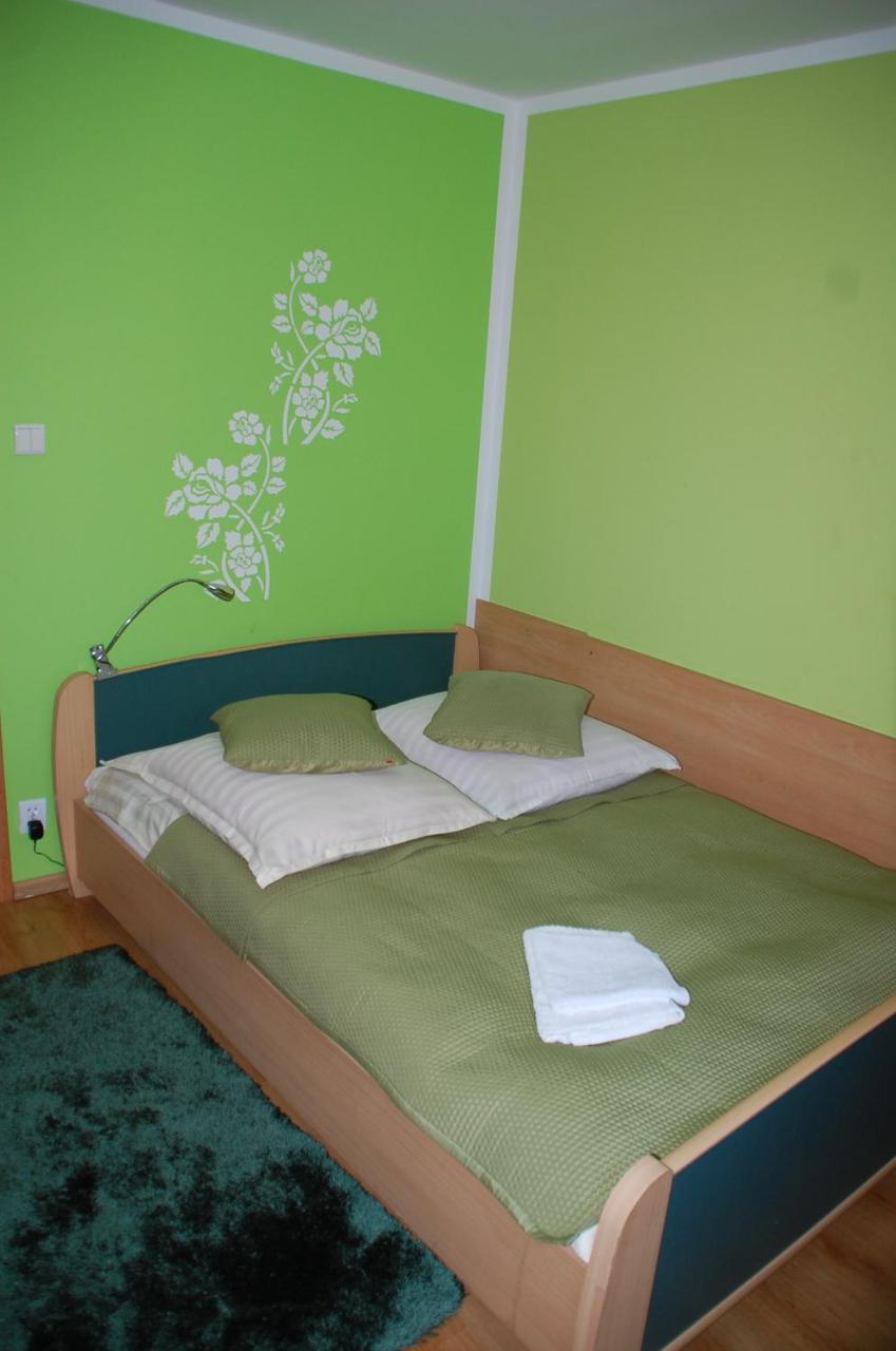 Bed and Breakfast Koral à Koszalin Extérieur photo